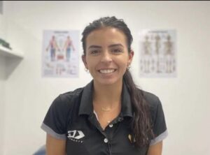 Mia Day bio